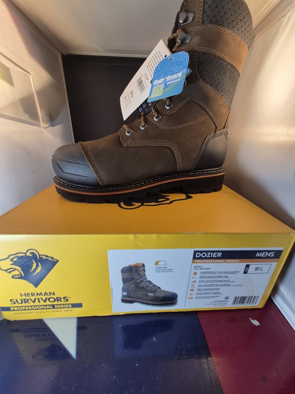 Dozier Men's Brown Waterproof Work Boot